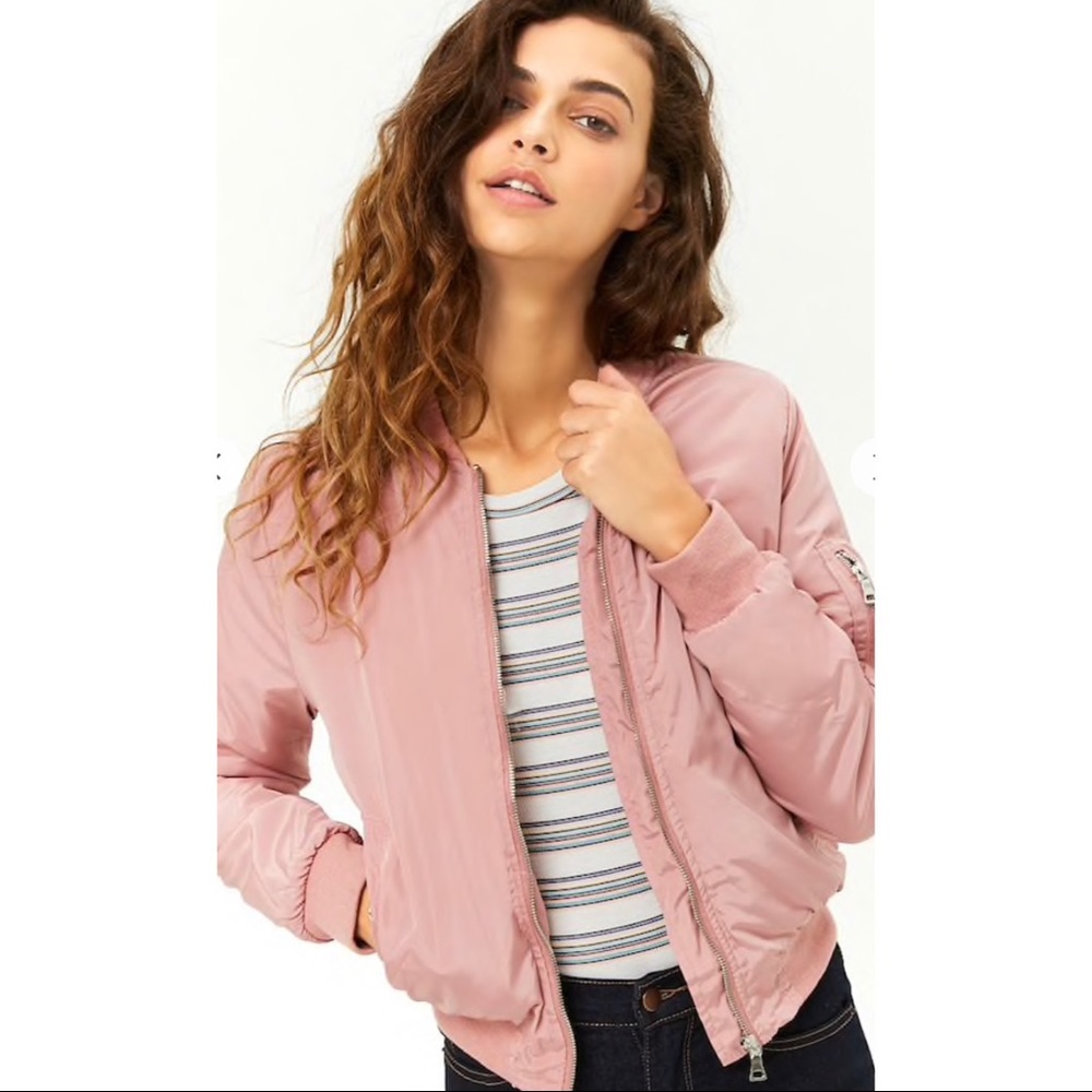 🎉Host Pick🎉 Forever21 Blush Padded Bomber Jacket